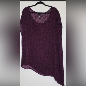 Torrid women’s asymmetrical top.